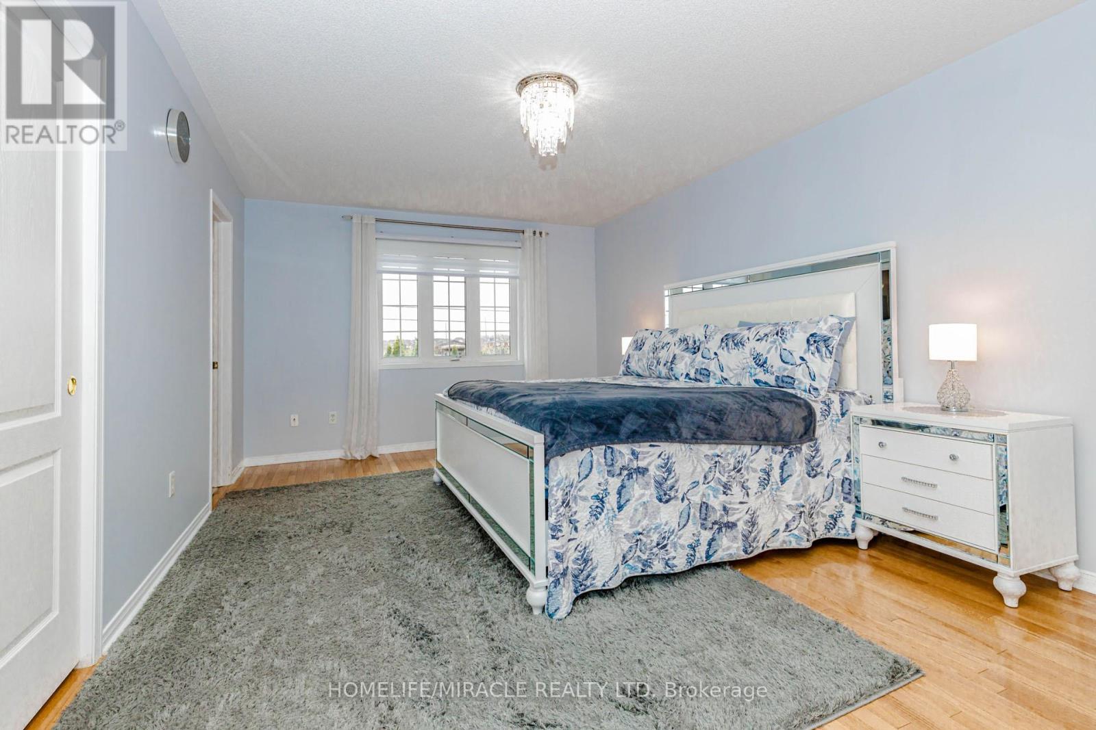 60 Bushmill Circle, Brampton, ON - Indoor Photo Showing Bedroom