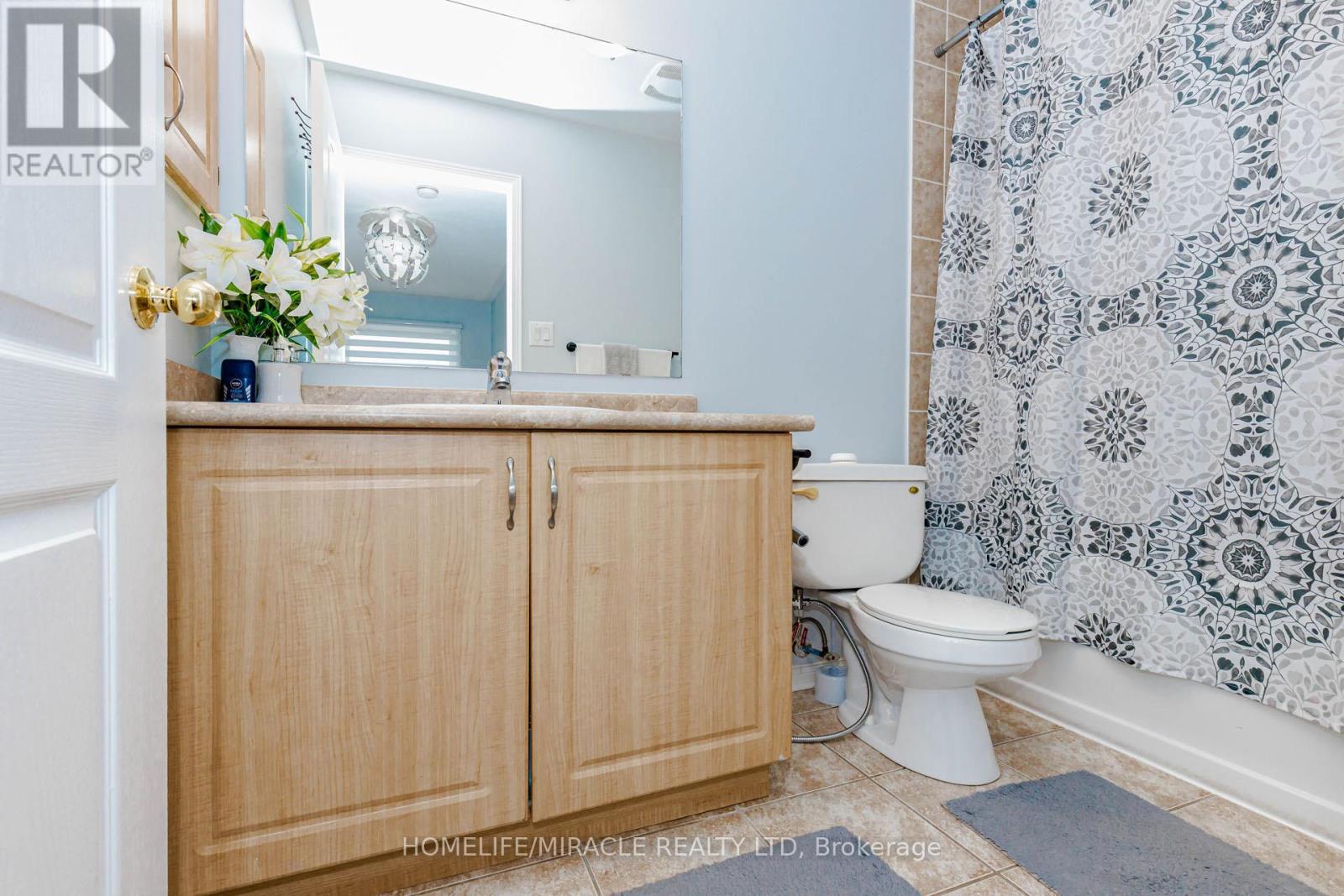 60 Bushmill Circle, Brampton, ON - Indoor Photo Showing Bathroom