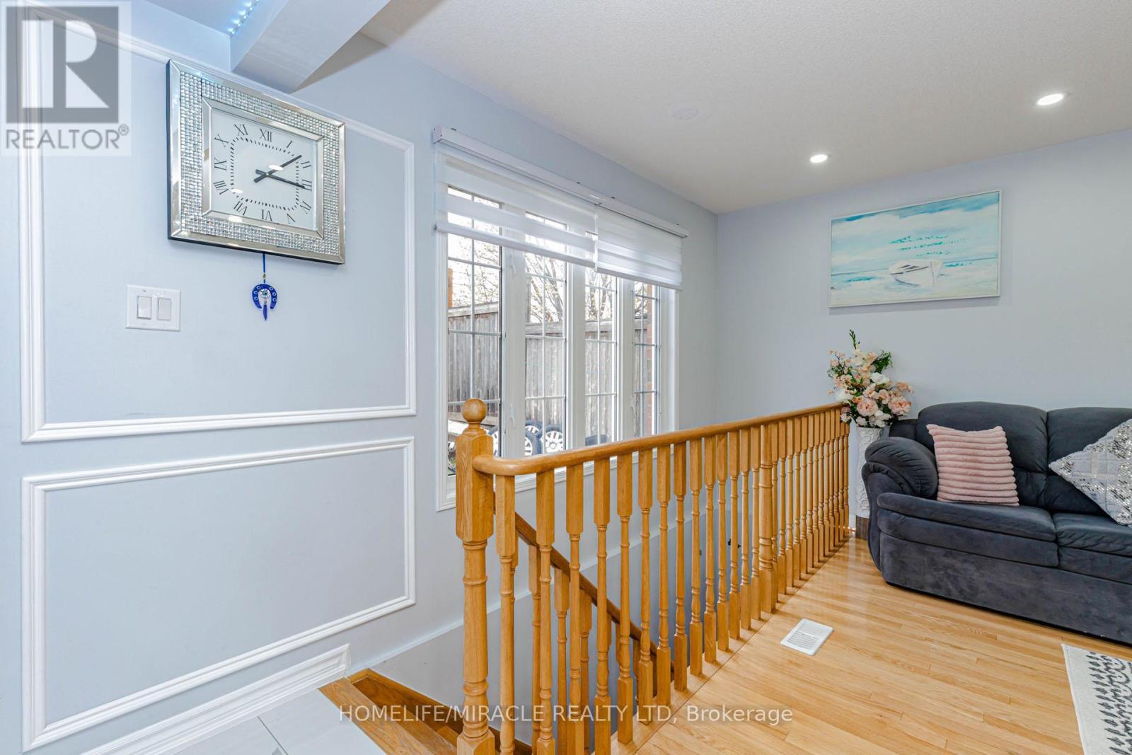 60 Bushmill Circle, Brampton, ON - Indoor Photo Showing Other Room