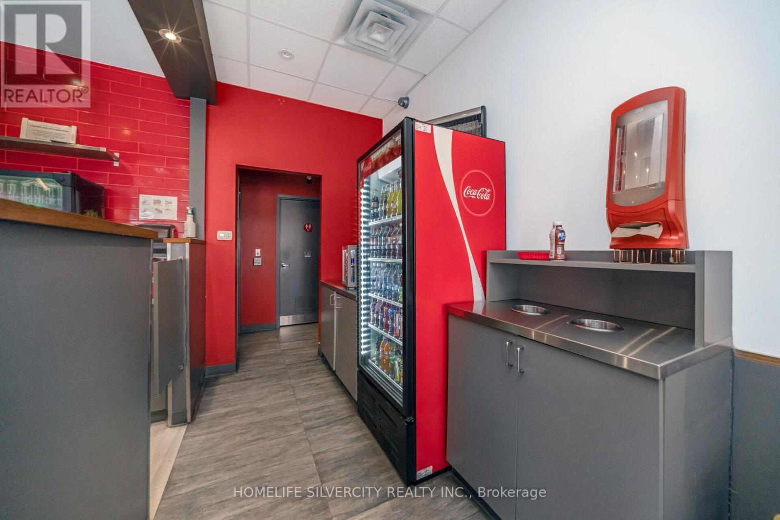 4490 Fairview Street, Burlington, ON