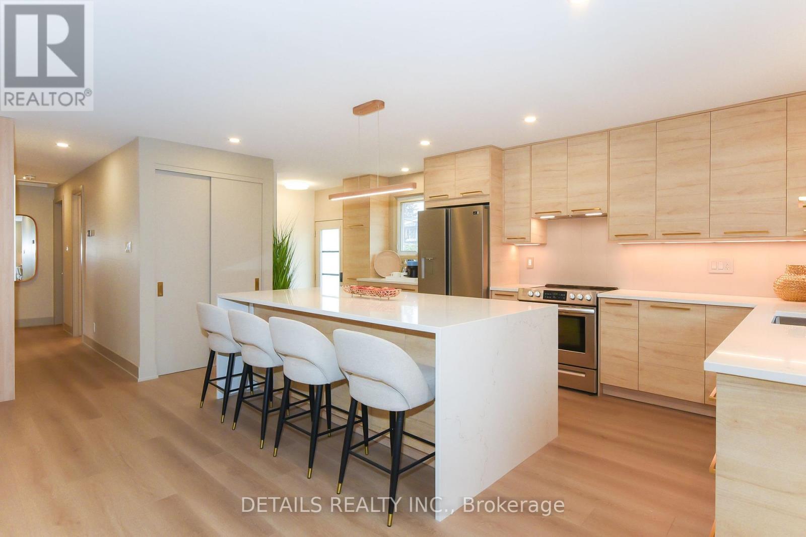 1969 Sharel Drive, Ottawa, ON - Indoor Photo Showing Kitchen With Stainless Steel Kitchen With Upgraded Kitchen