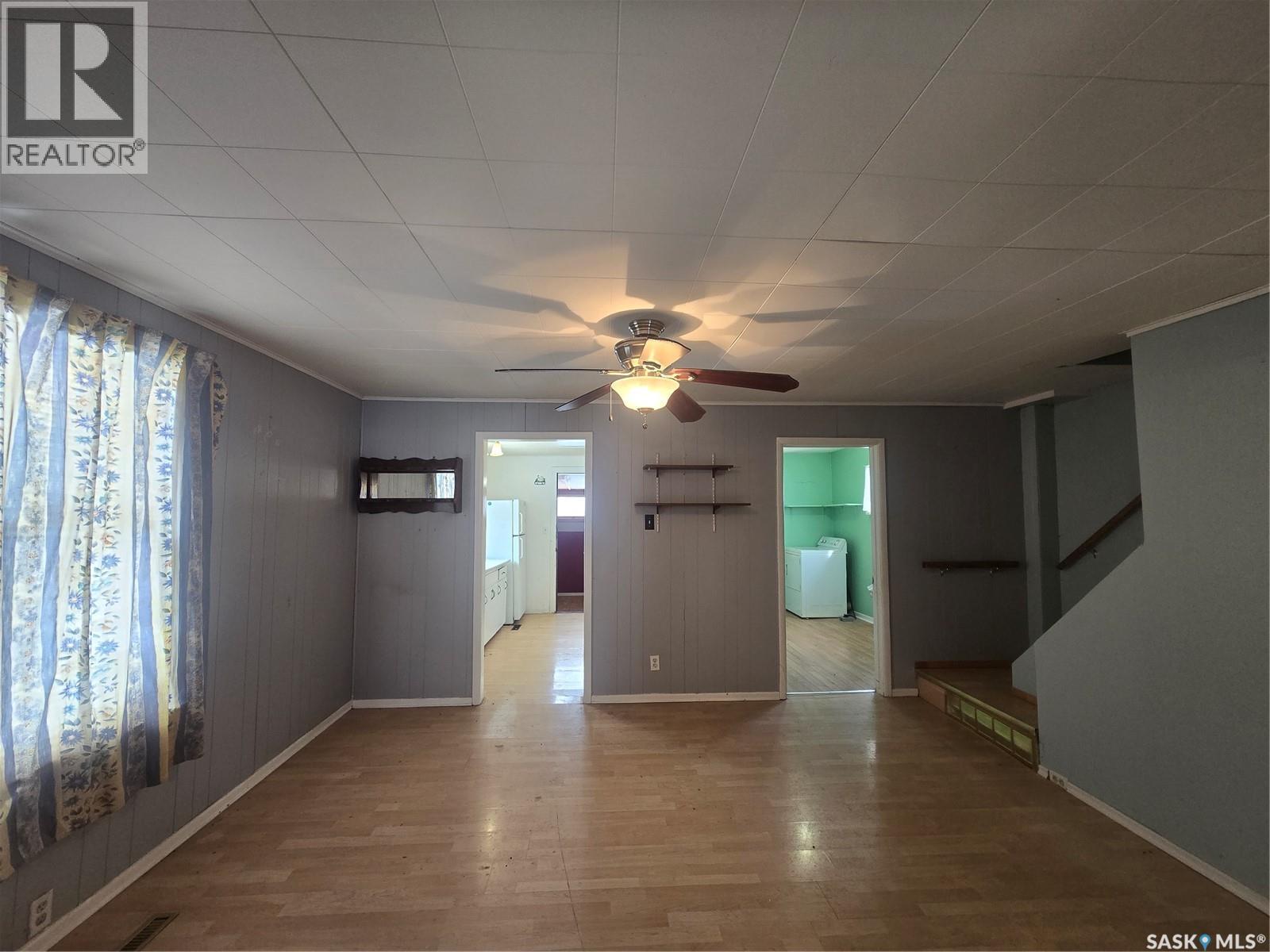 803 Hall Street, Loreburn, SK - Indoor Photo Showing Other Room