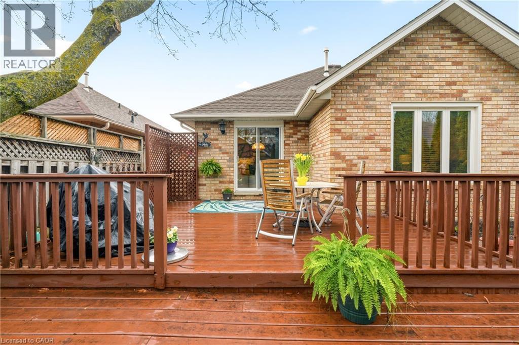 1156 Augustus Drive, Burlington, ON - Outdoor With Deck Patio Veranda With Exterior