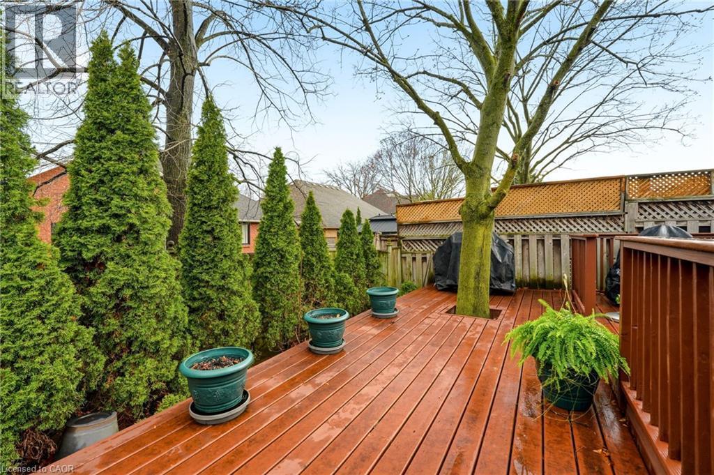 1156 Augustus Drive, Burlington, ON - Outdoor With Deck Patio Veranda