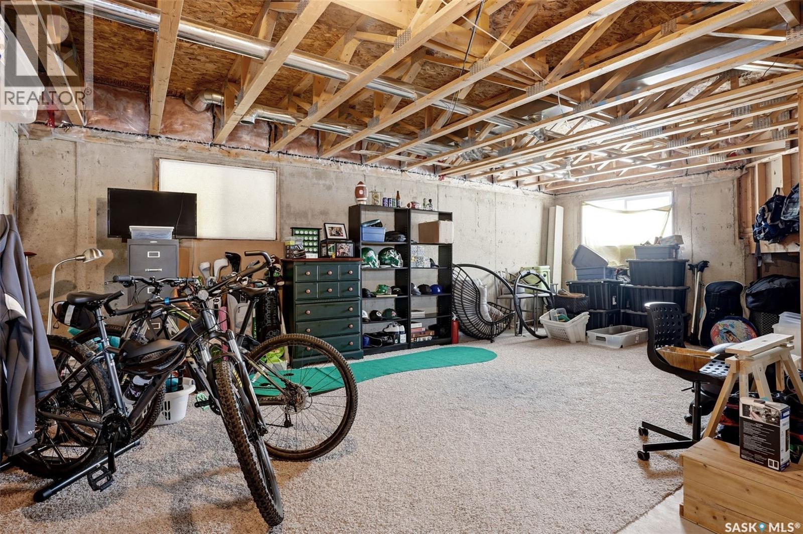 4014 Cumberland Road E, Regina, SK - Indoor Photo Showing Basement