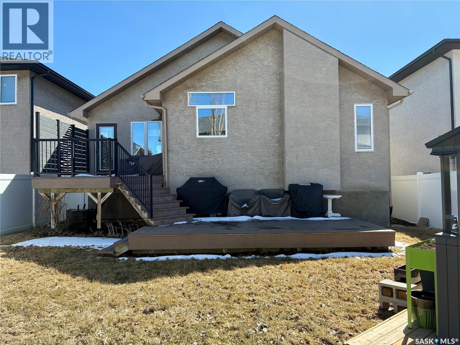4014 Cumberland Road E, Regina, SK - Outdoor