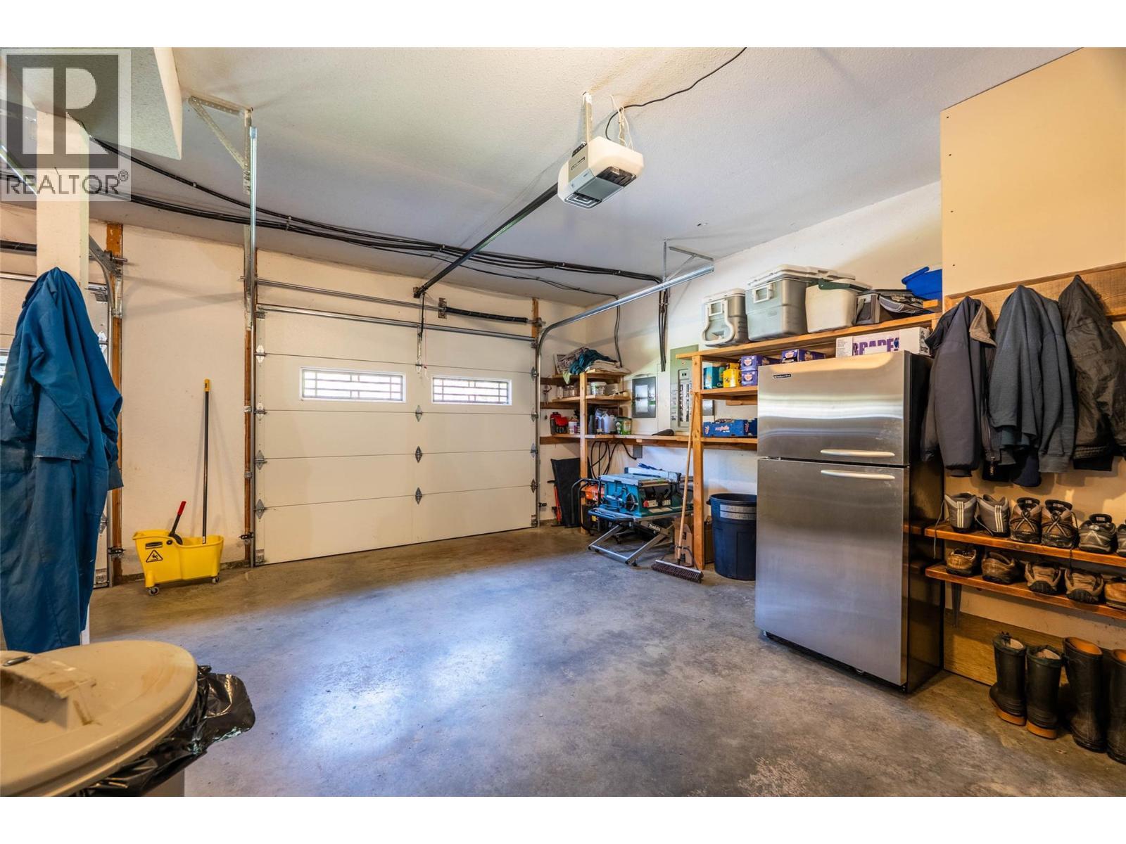 6158 Redfish Road, Nelson, BC