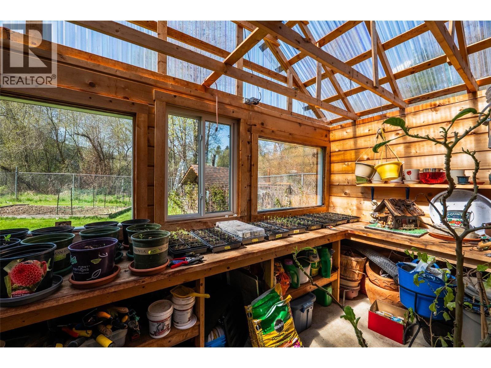6158 Redfish Road, Nelson, BC