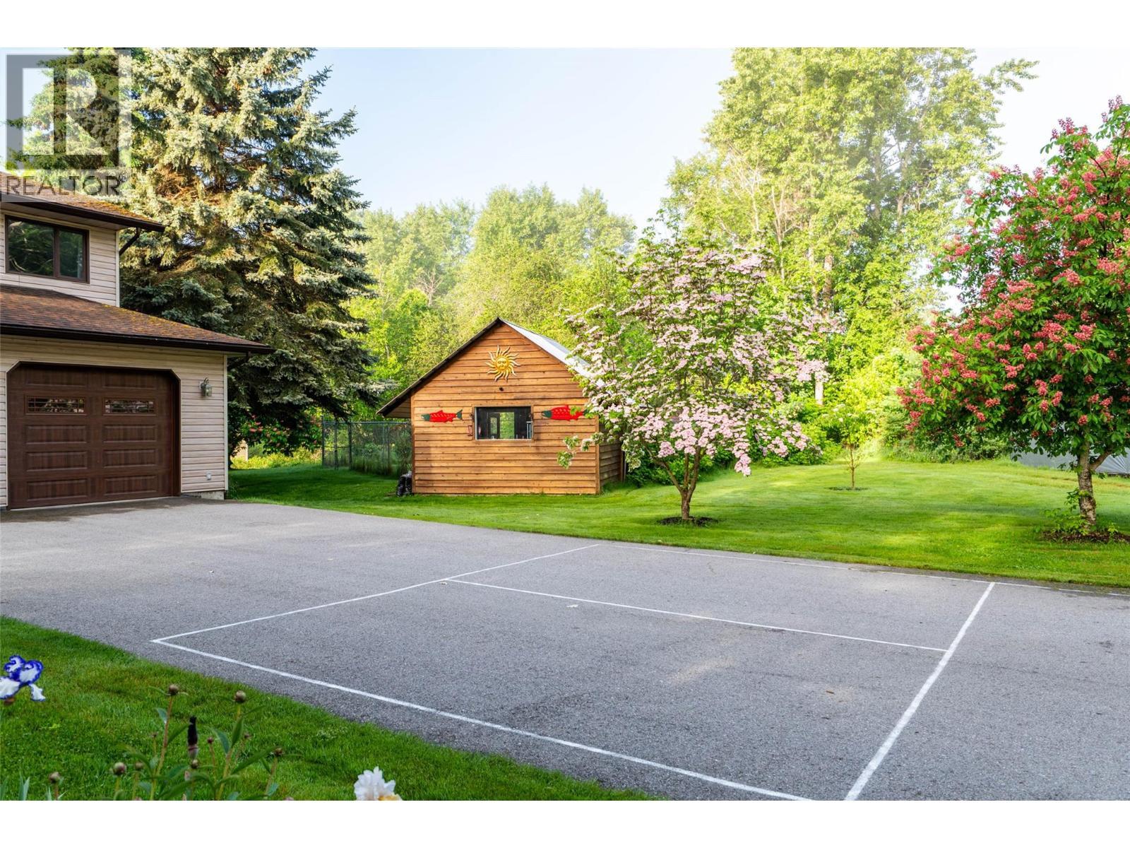 6158 Redfish Road, Nelson, BC