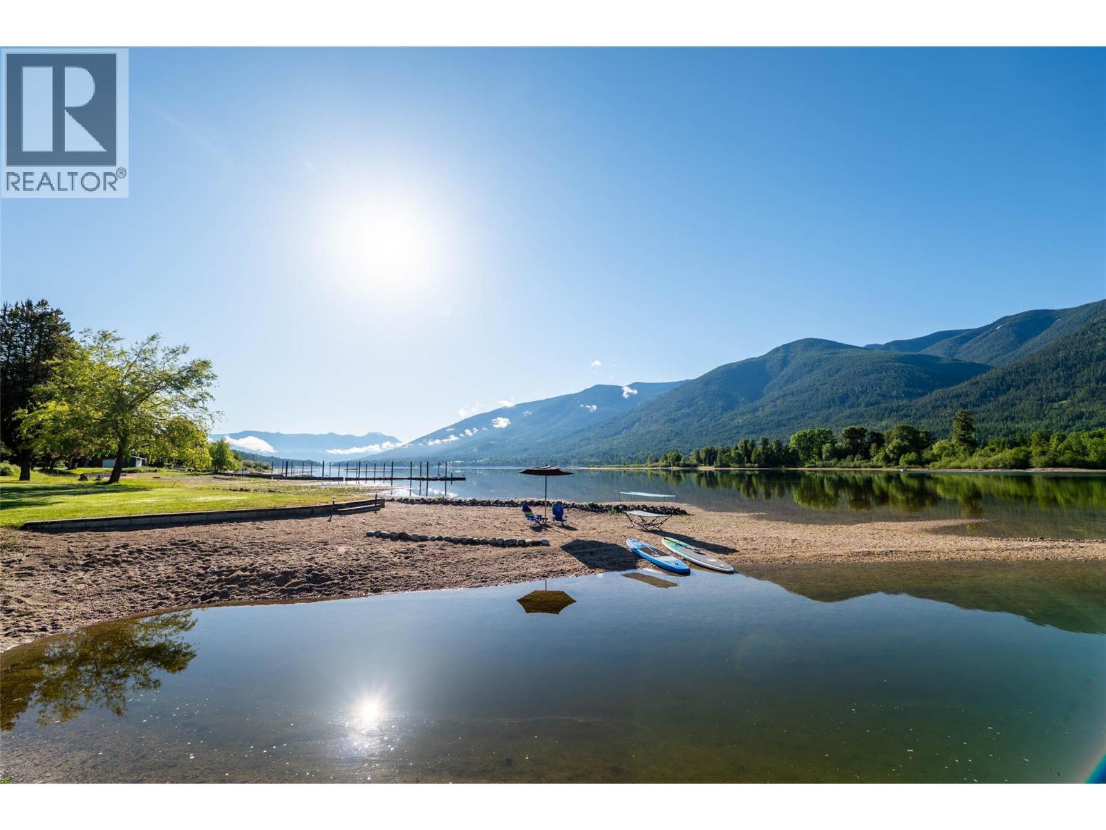 6158 Redfish Road, Nelson, BC