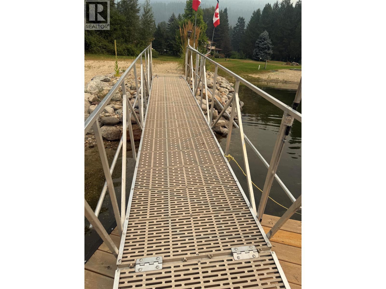 6158 Redfish Road, Nelson, BC