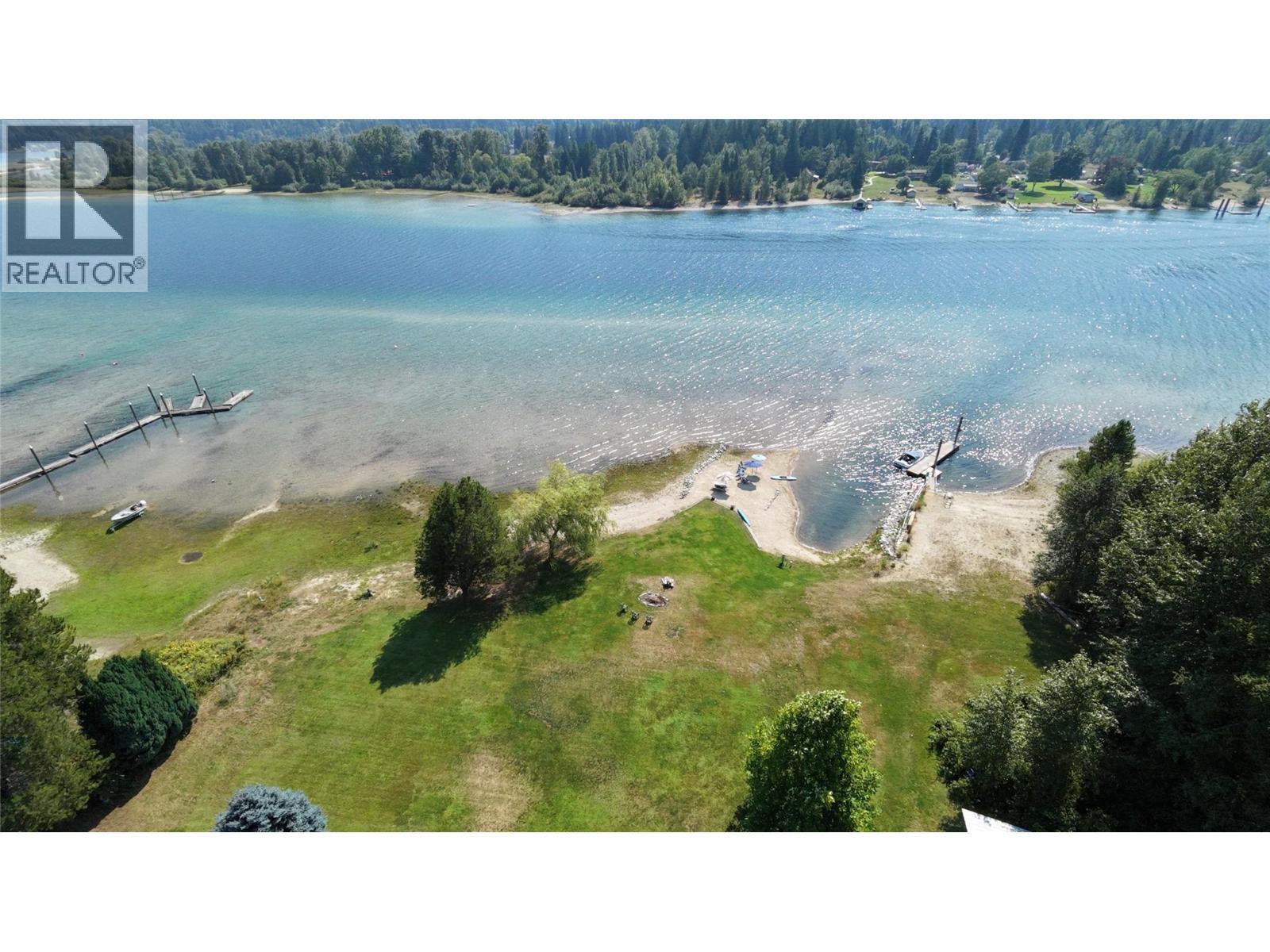 6158 Redfish Road, Nelson, BC