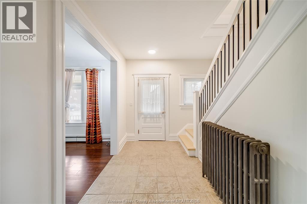 151 Curry Ave, Windsor, ON - Indoor Photo Showing Other Room