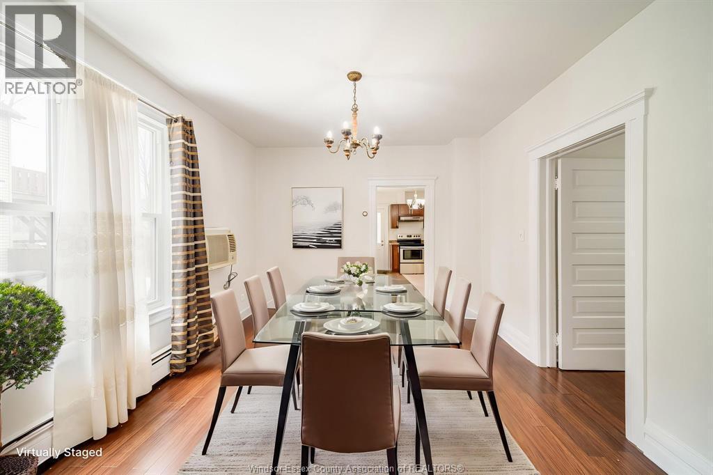 151 Curry Ave, Windsor, ON - Indoor Photo Showing Dining Room