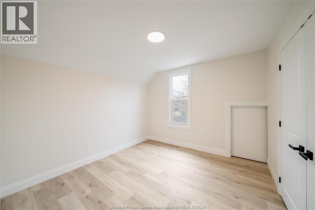 151 Curry Ave, Windsor, ON - Indoor Photo Showing Other Room