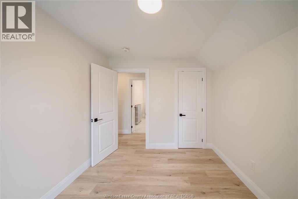 151 Curry Ave, Windsor, ON - Indoor Photo Showing Other Room