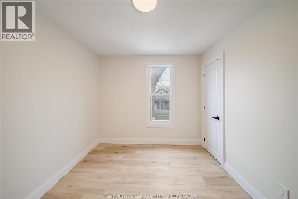 151 Curry Ave, Windsor, ON - Indoor Photo Showing Other Room