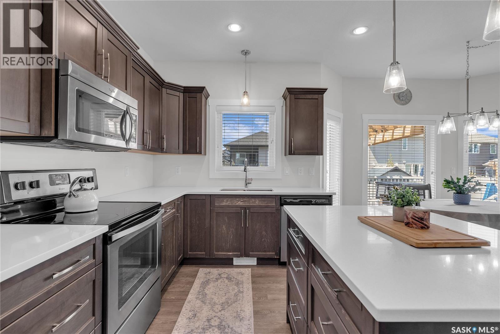 1235 Pringle Way, Saskatoon, SK