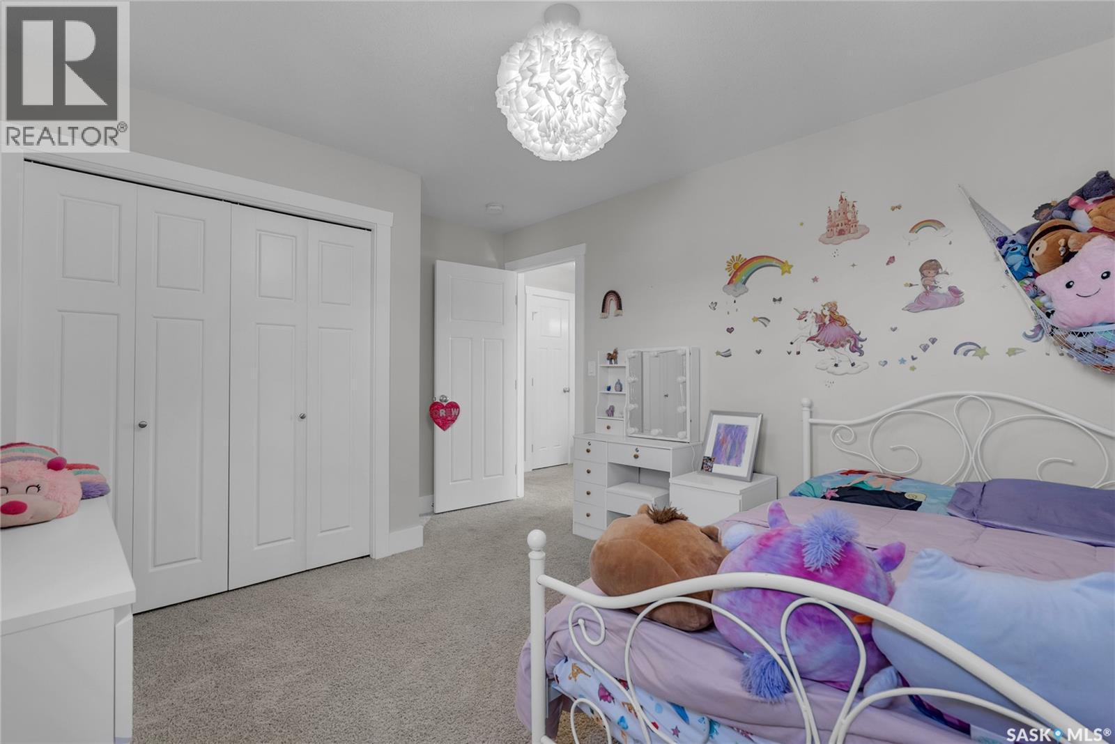 1235 Pringle Way, Saskatoon, SK