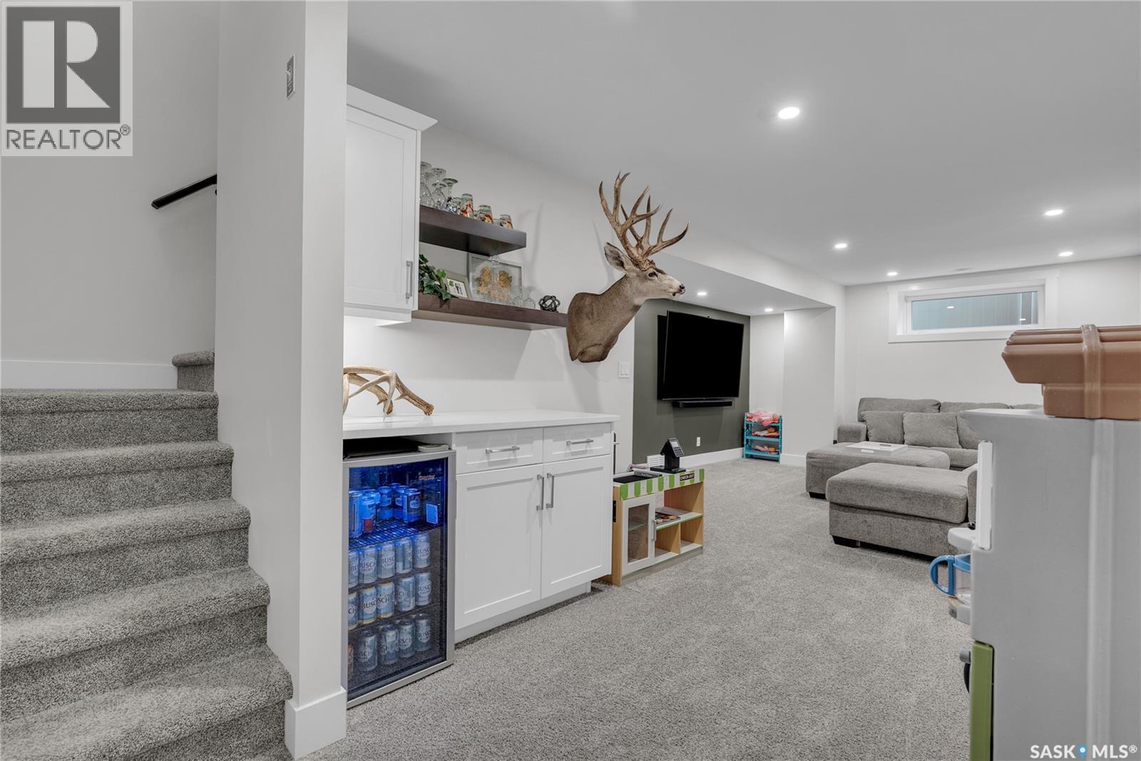 1235 Pringle Way, Saskatoon, SK