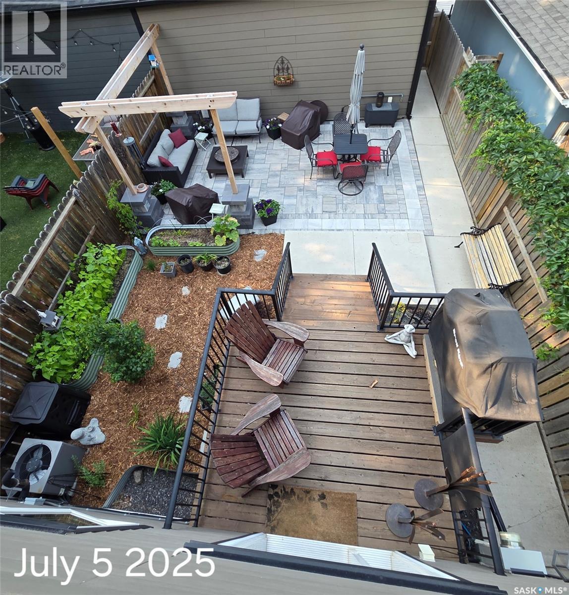 118 3Rd Street E, Saskatoon, SK - Outdoor With Deck Patio Veranda With Exterior