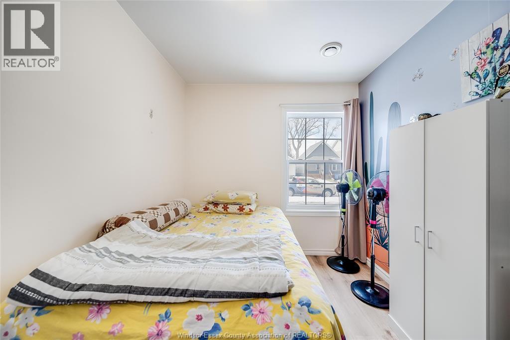 3567 King Street, Windsor, ON - Indoor Photo Showing Bedroom