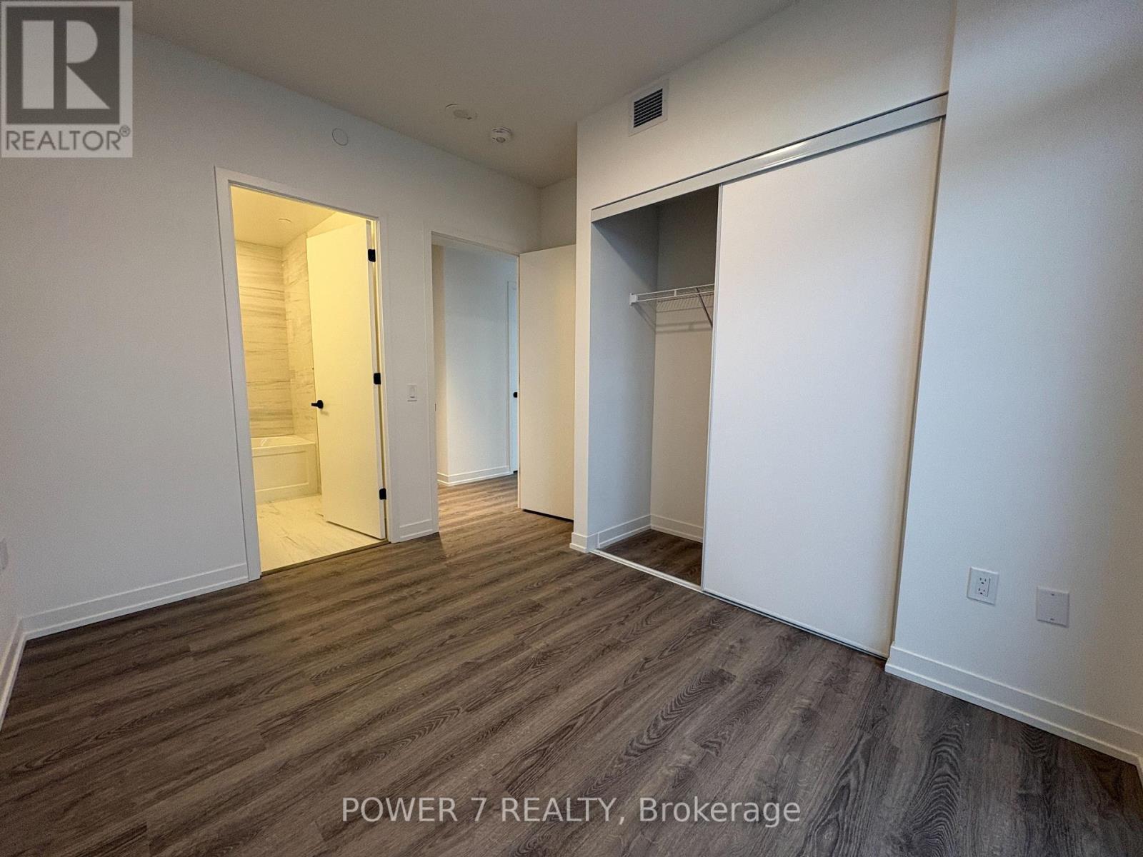 4112 - 8 Interchange Way, Vaughan, ON - Indoor Photo Showing Other Room