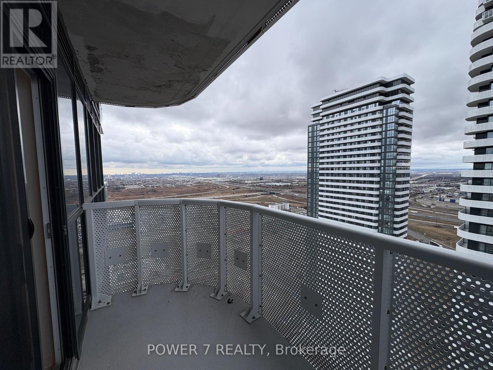 4112 - 8 Interchange Way, Vaughan, ON - Outdoor With Balcony
