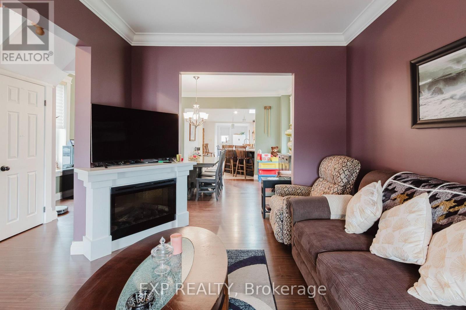 232 Oxford Street, Goderich, ON - Indoor Photo Showing Living Room With Fireplace