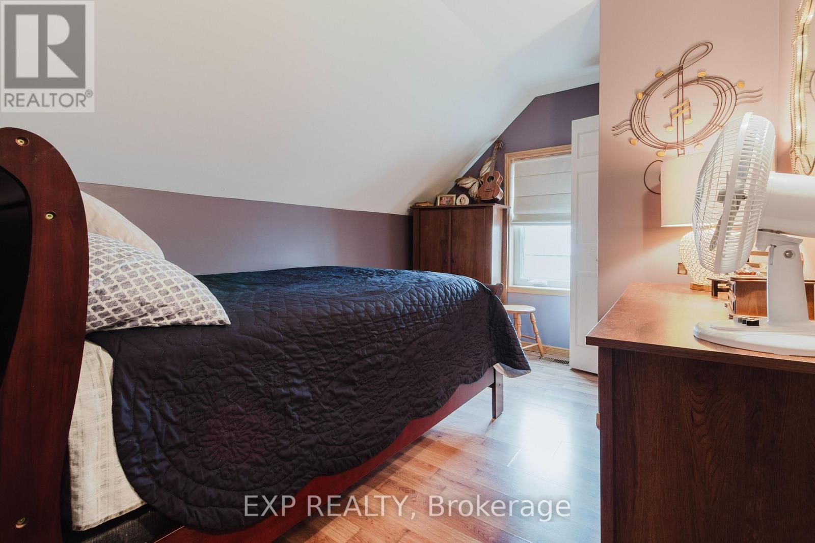 232 Oxford Street, Goderich, ON - Indoor Photo Showing Bedroom