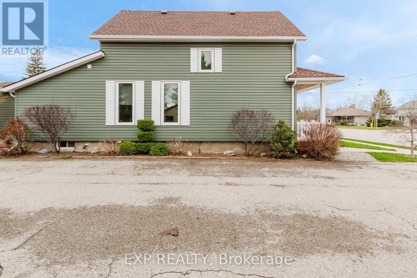 232 Oxford Street, Goderich, ON - Outdoor