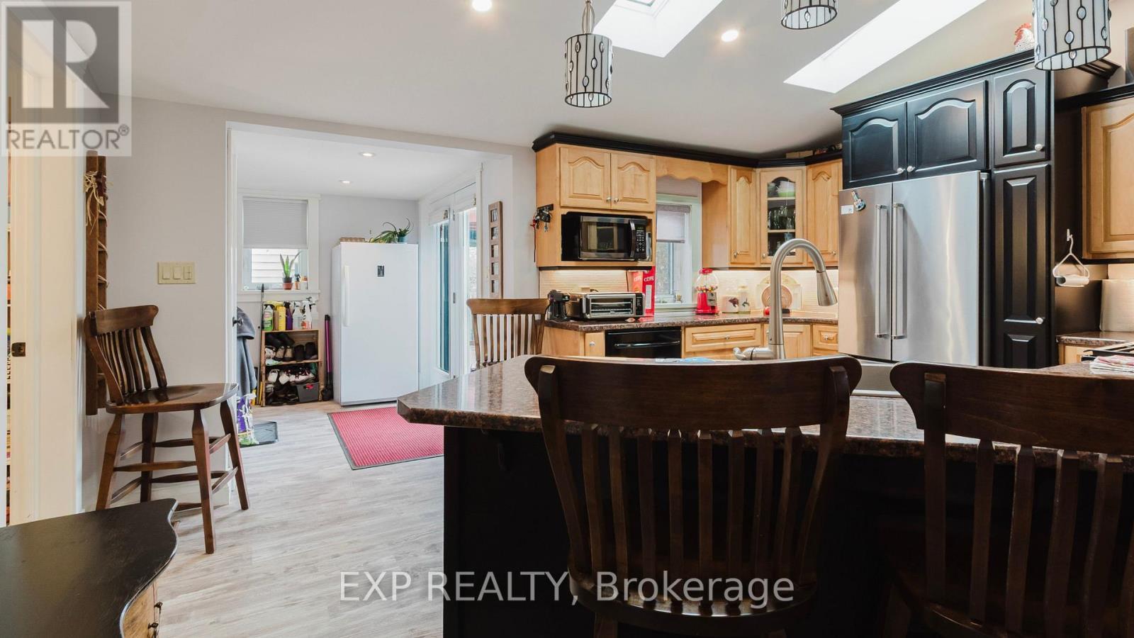 232 Oxford Street, Goderich, ON - Indoor Photo Showing Kitchen