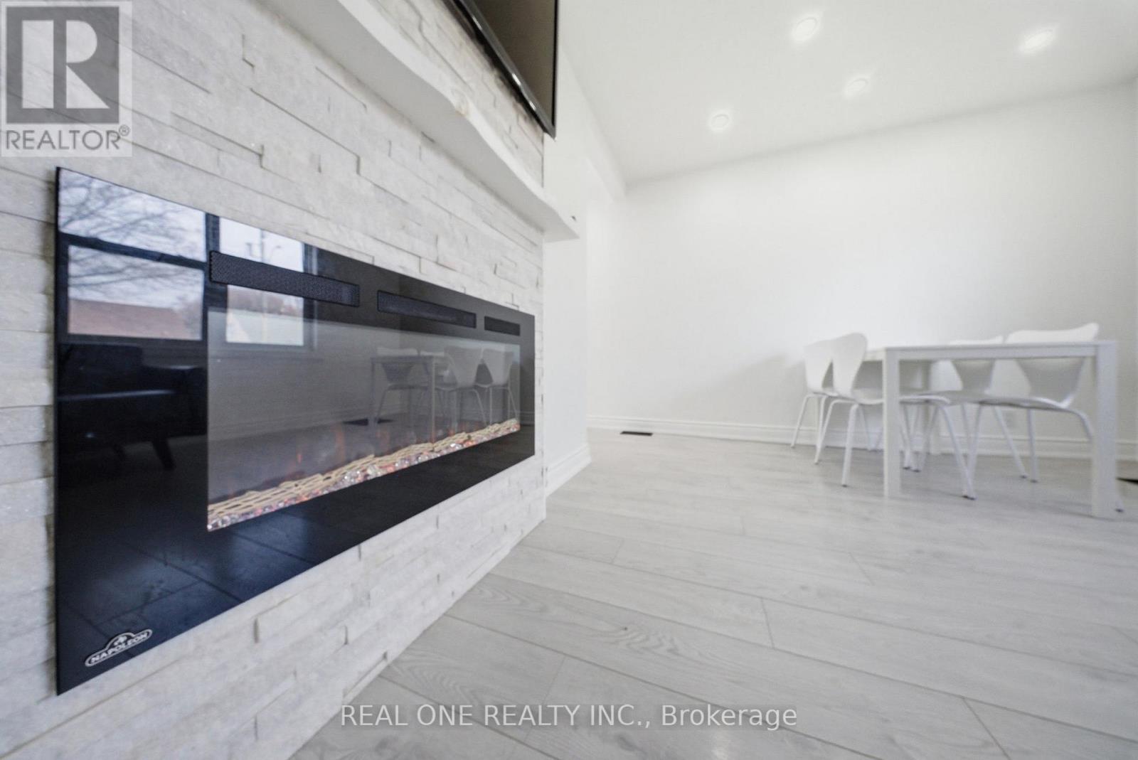 24 Sumach Street, Hamilton, ON - Indoor With Fireplace