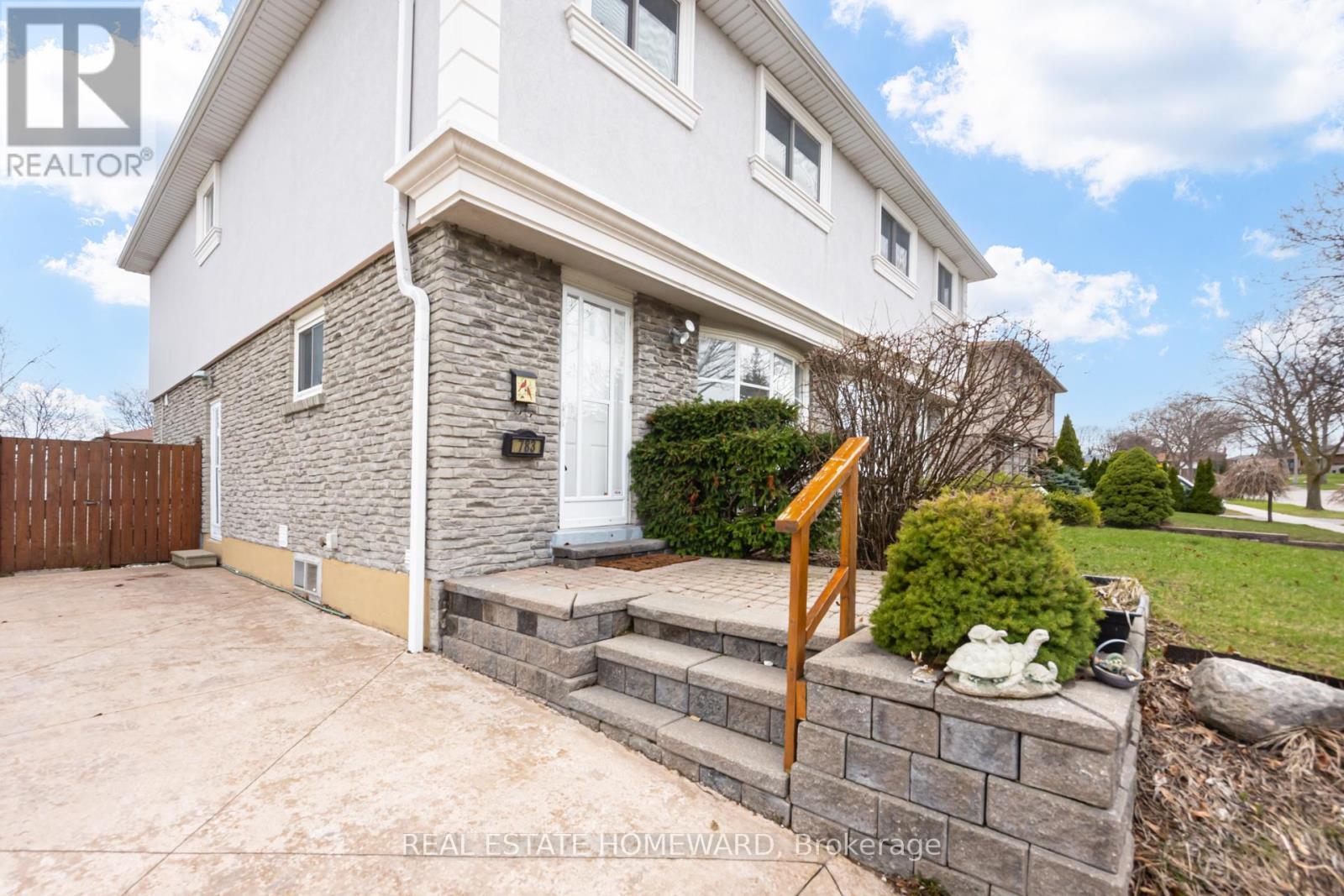 783 Dodsworth Crescent, Mississauga, ON - Outdoor
