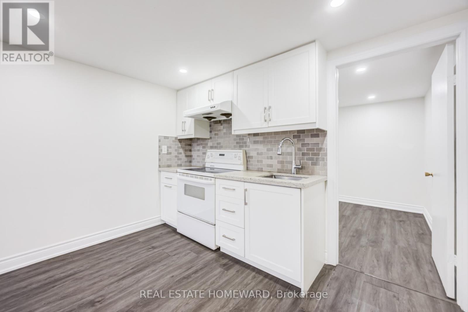 783 Dodsworth Crescent, Mississauga, ON - Indoor Photo Showing Kitchen