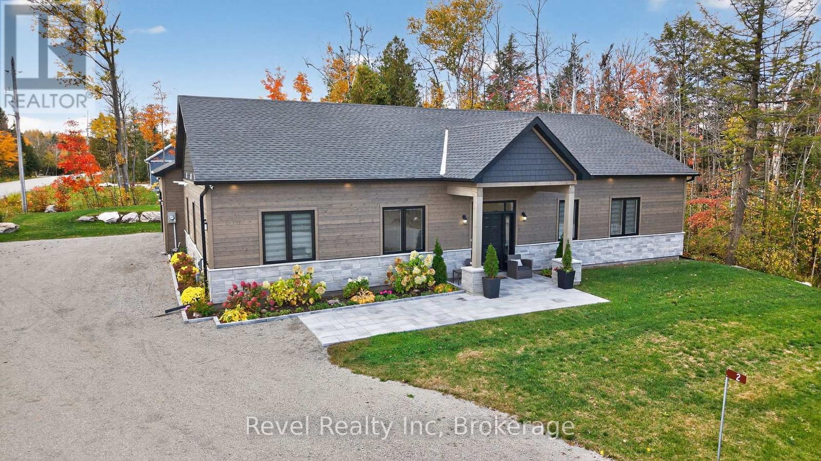 2 Seguin Crescent, Tiny, ON - Outdoor