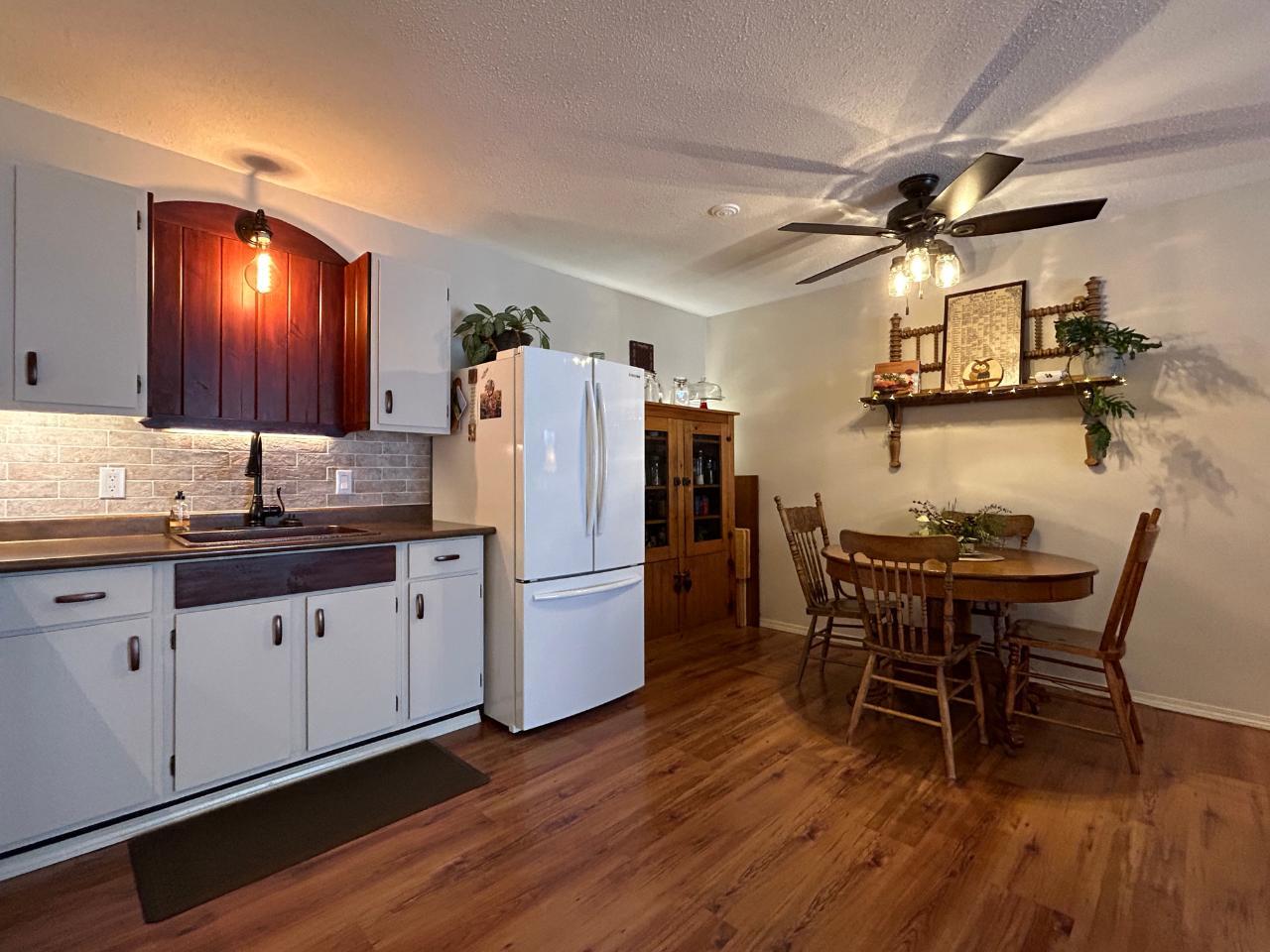 122/124-1051 Gerry Sorensen Way, Kimberley, BC - Indoor