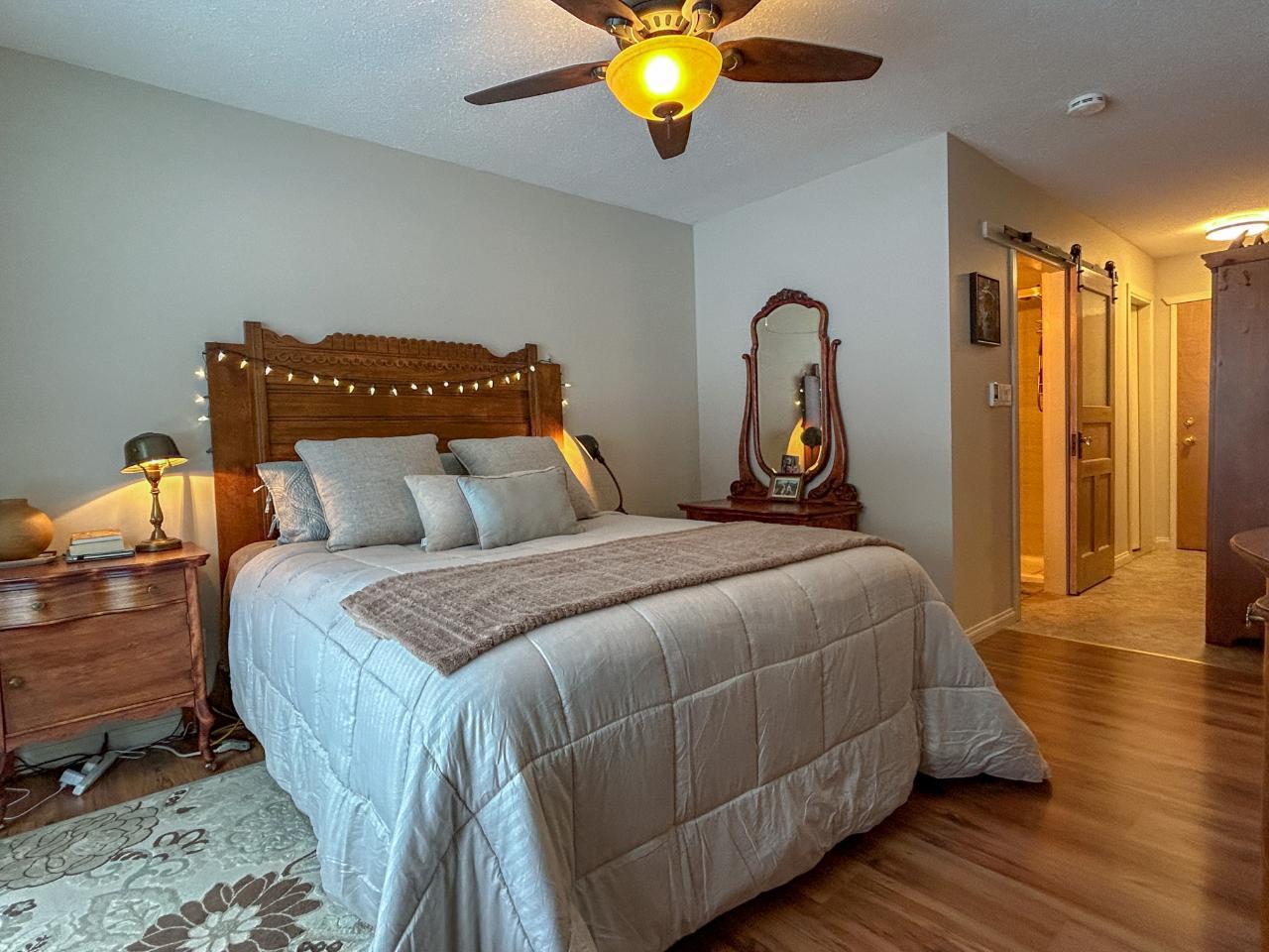 122/124-1051 Gerry Sorensen Way, Kimberley, BC - Indoor Photo Showing Bedroom