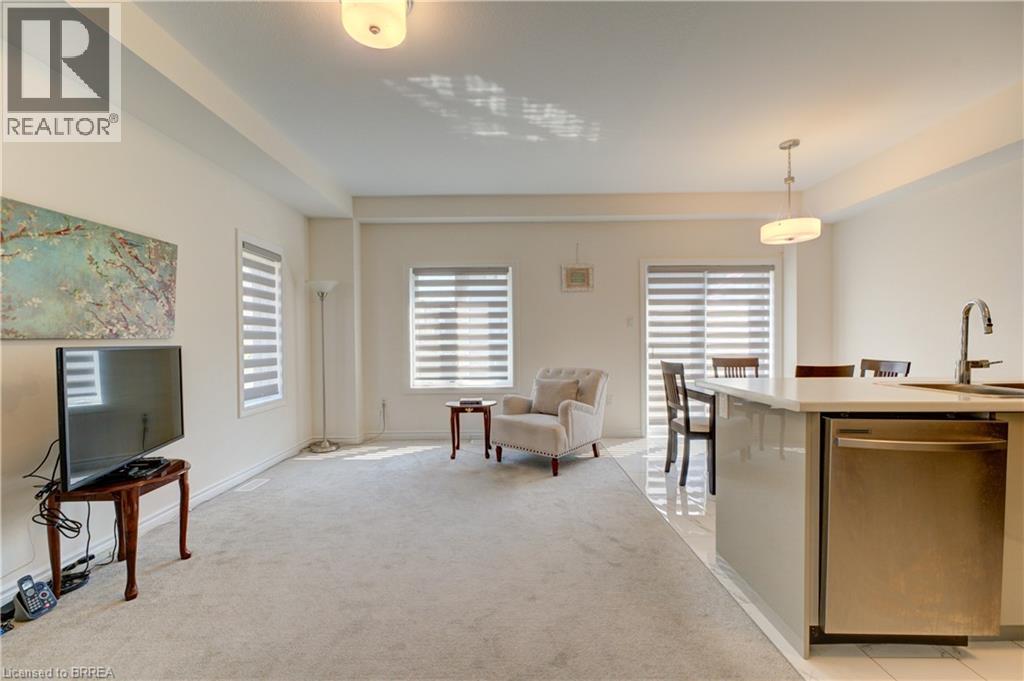 2 Copeman Avenue, Brantford, ON - Indoor