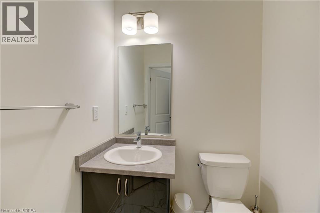 2 Copeman Avenue, Brantford, ON - Indoor Photo Showing Bathroom