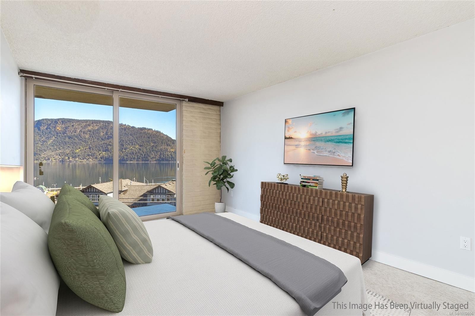 #204-1715 Pritchard St, Cowichan Bay, BC