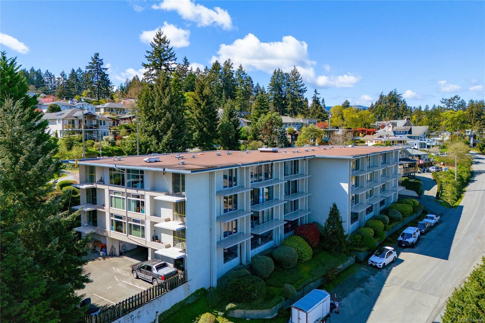#204-1715 Pritchard St, Cowichan Bay, BC