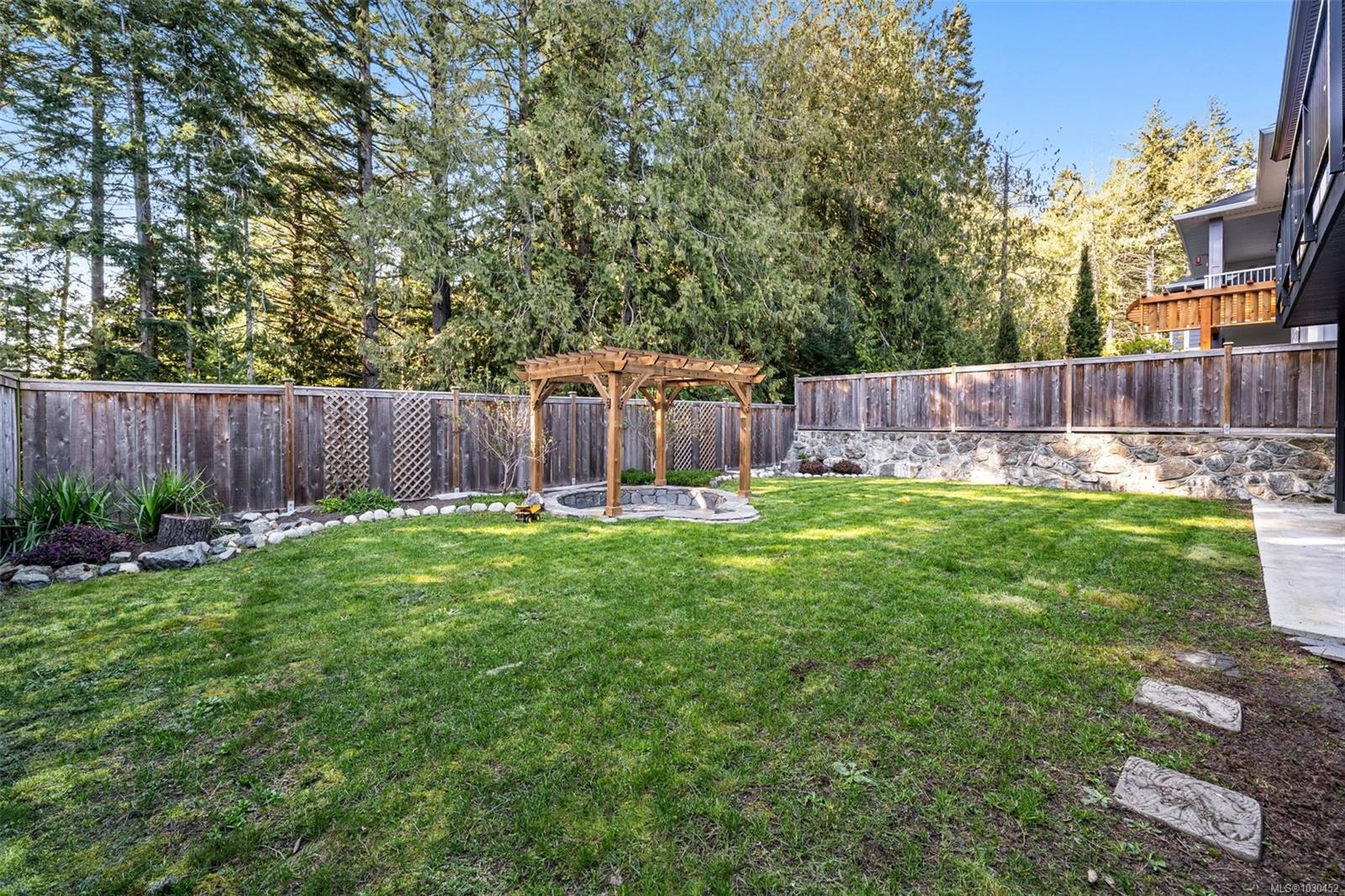 2137 Triangle Trail, Langford, BC
