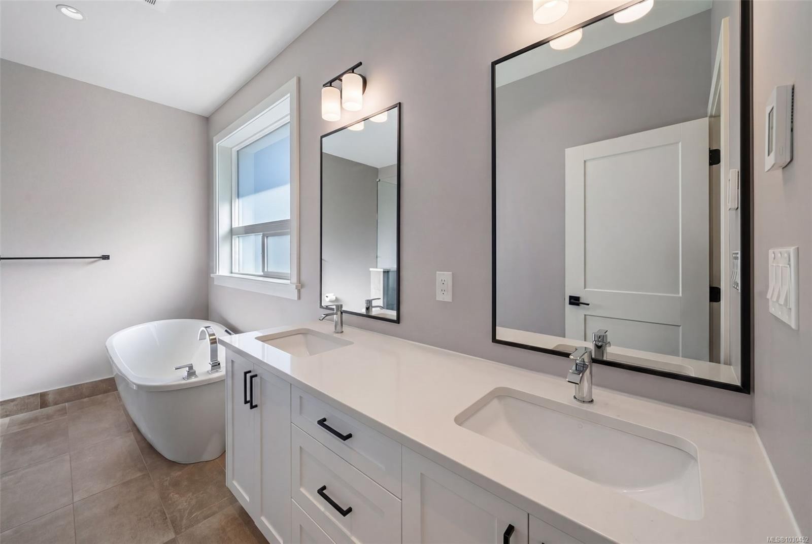 2137 Triangle Trail, Langford, BC