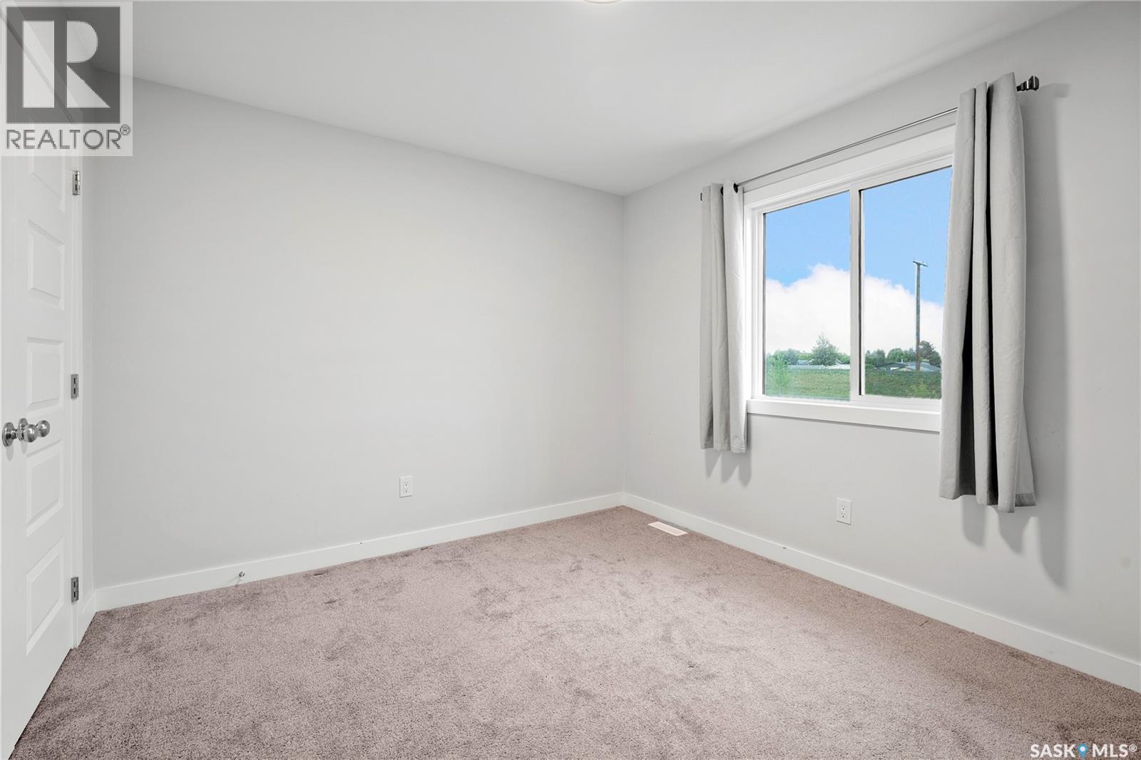 304 Pepper Place, Saskatoon, SK - Indoor Photo Showing Other Room