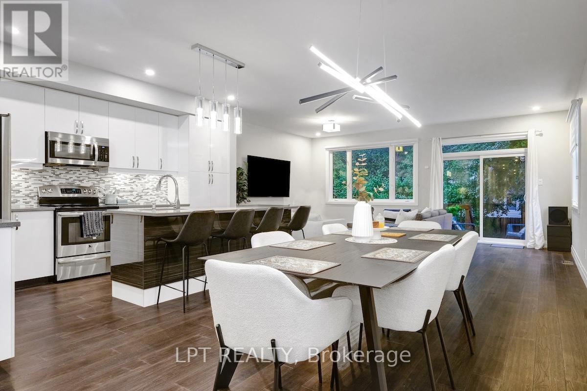319 Glynn Avenue, Ottawa, ON - Indoor