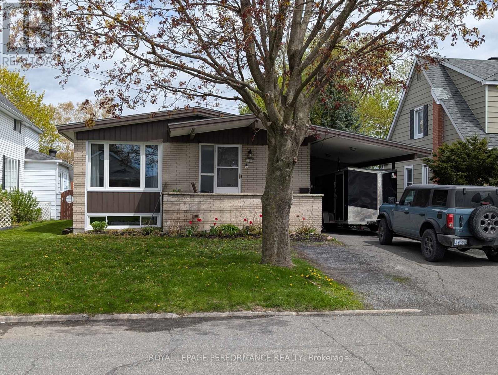 320 Baldwin - 320 Baldwin Avenue, Cornwall, ON - Outdoor With Facade