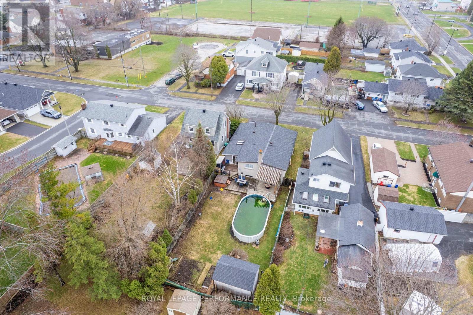 320 Baldwin Avenue, Cornwall, ON - Outdoor With View