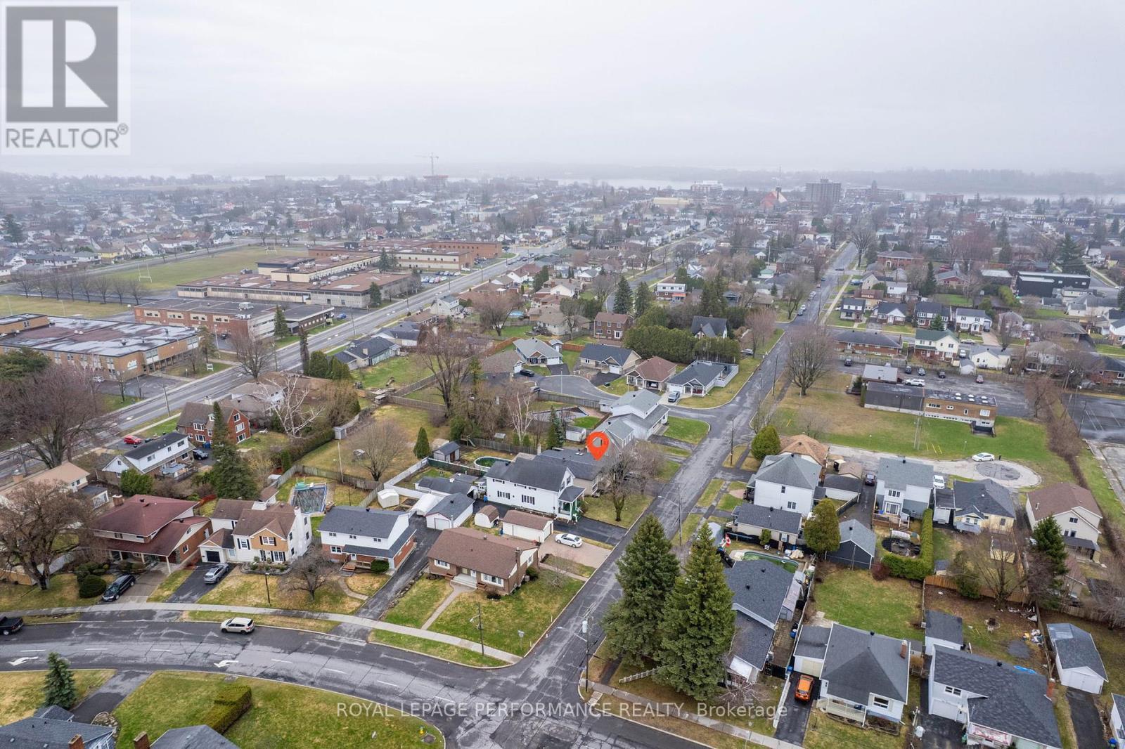 320 Baldwin Avenue, Cornwall, ON - Outdoor With View