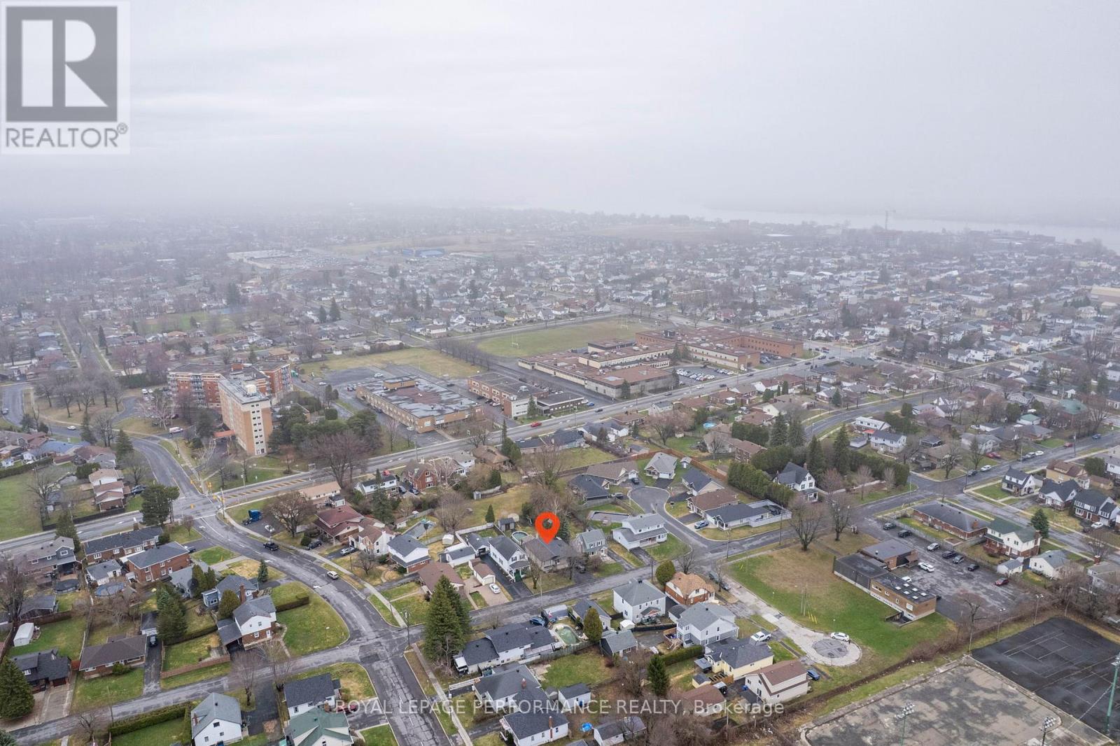 320 Baldwin Avenue, Cornwall, ON - Outdoor With View